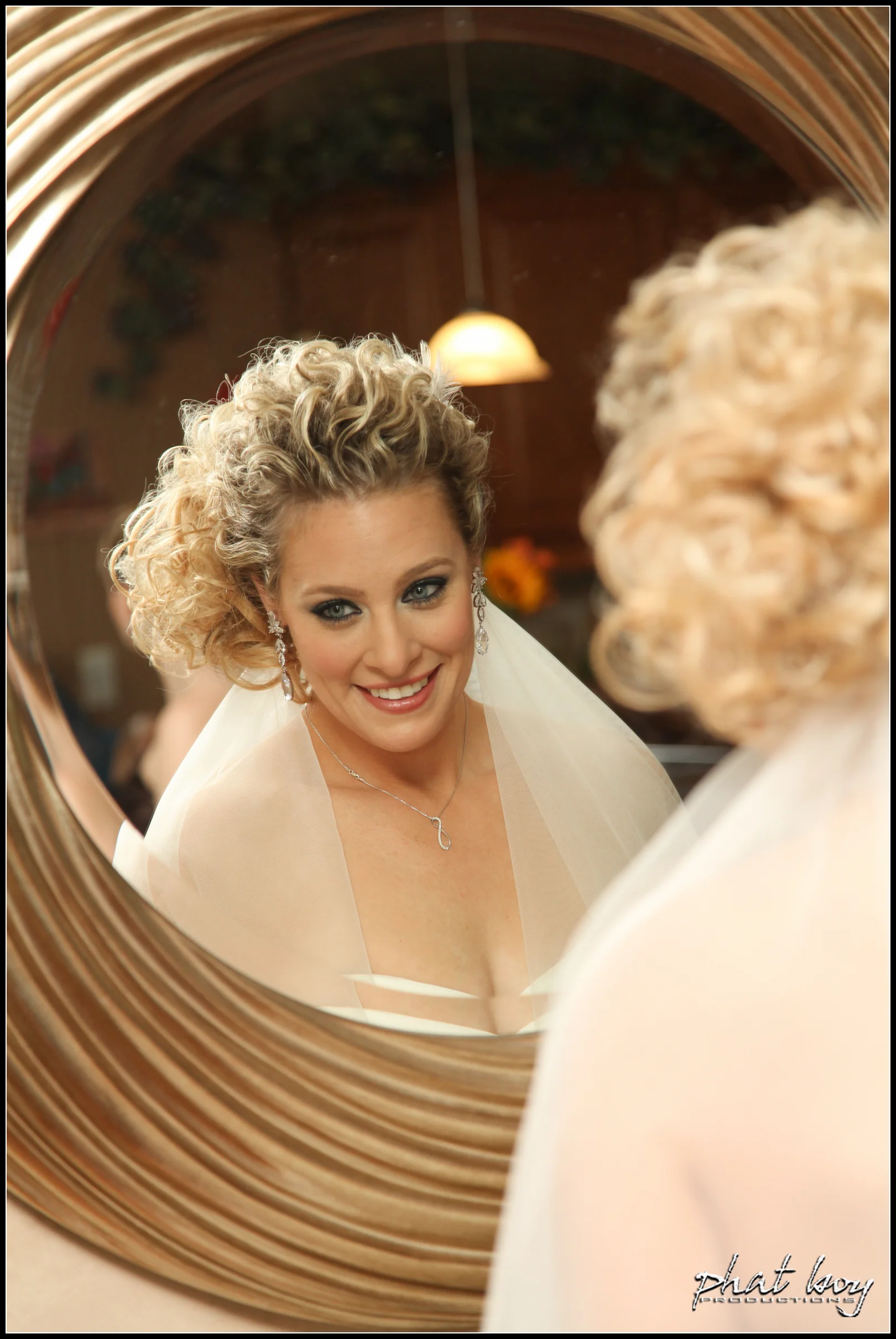 Renee & Mathew - Wedding Photos - WEB EDITS - LOGO-44.jpg