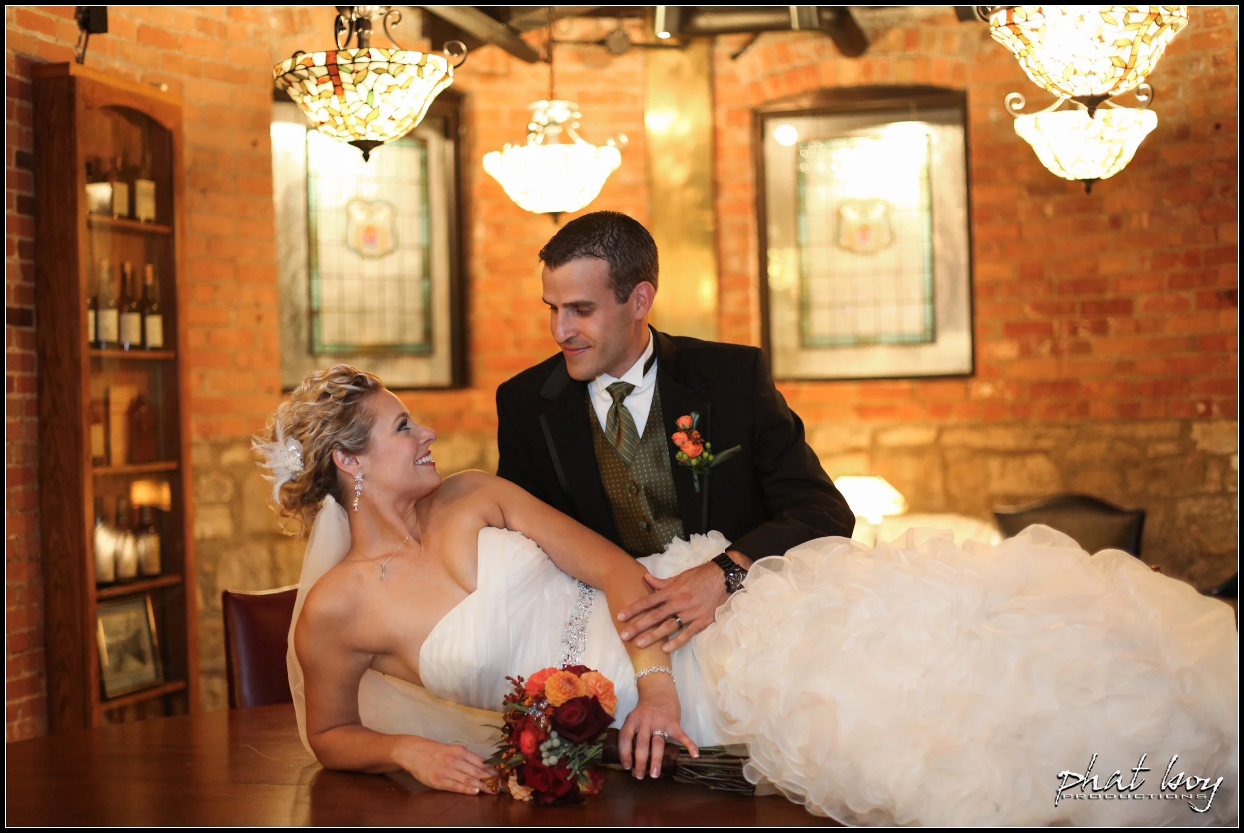 Renee & Mathew - Wedding Photos - WEB EDITS - LOGO-96.jpg