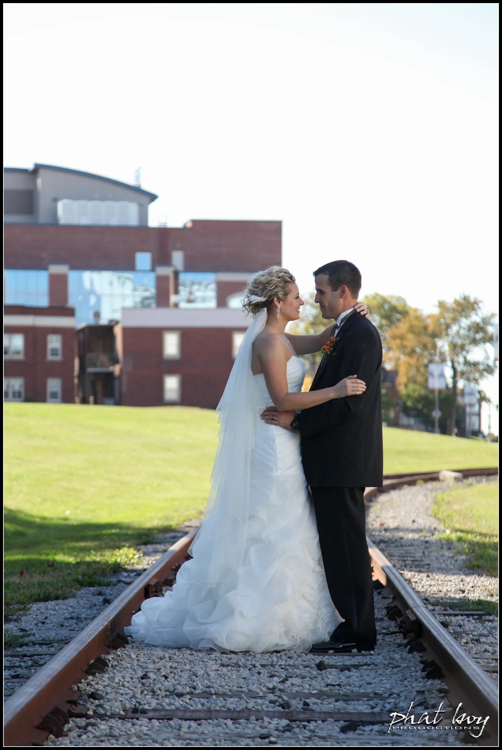 Renee & Mathew - Wedding Photos - WEB EDITS - LOGO-111.jpg