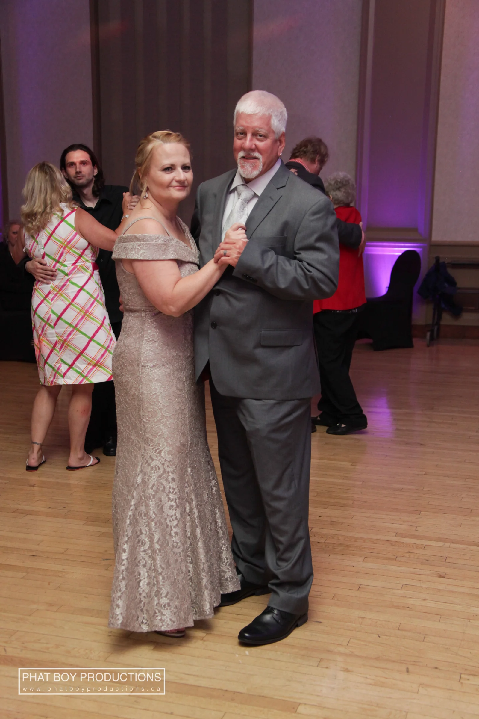 Racheal & Nathan - Wedding Photos - Web Edits-221.jpg