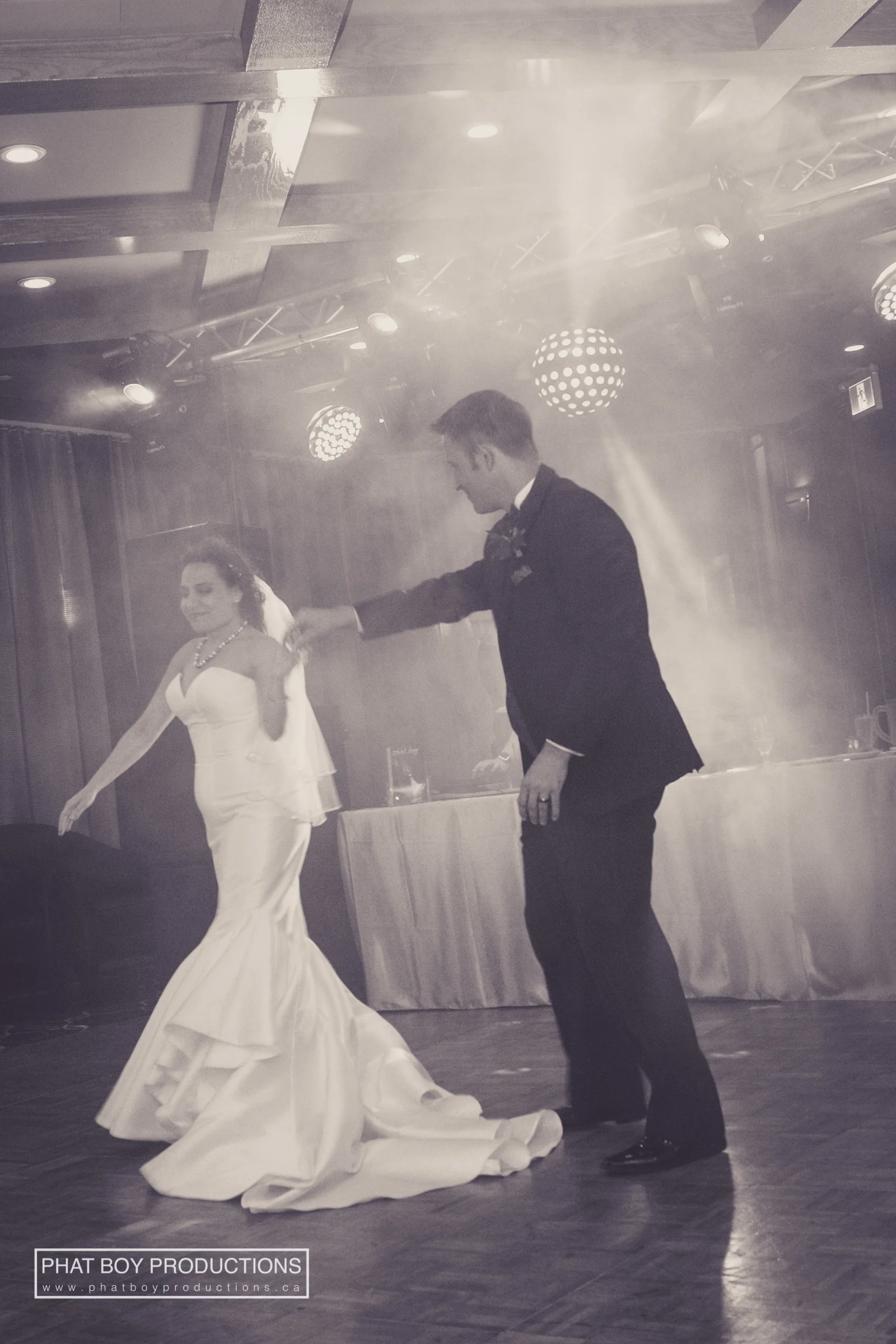 Amanda & Tyler - Wedding Photos - Favorites - WEB -152.jpg
