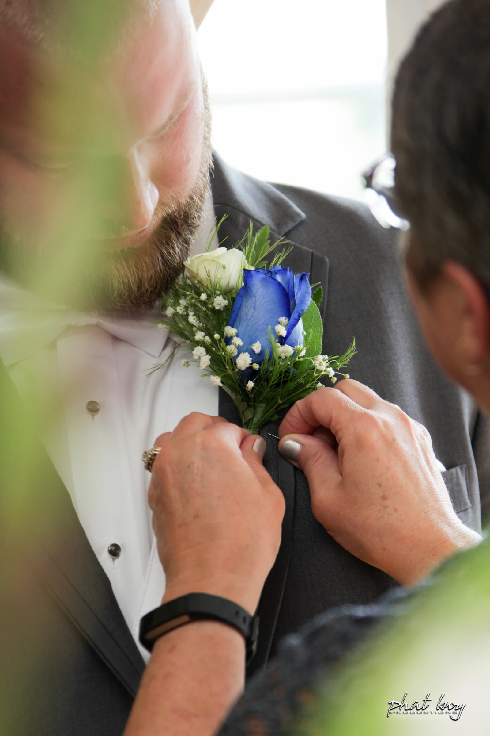Brittany & Daryl - Wedding Photos - Favourites-10.jpg