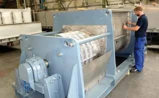 032 - Granulator.jpg