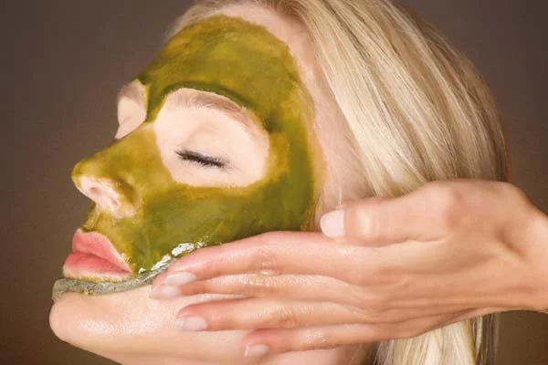 lyida dainow peeling velours