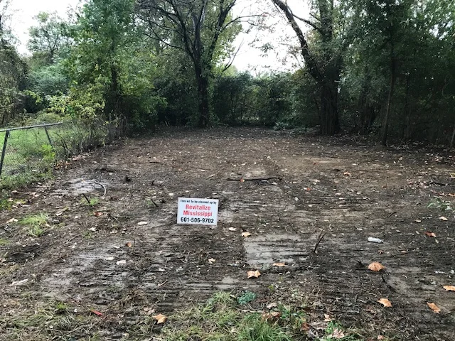 163-243  1805 Cox demo  B.JPG