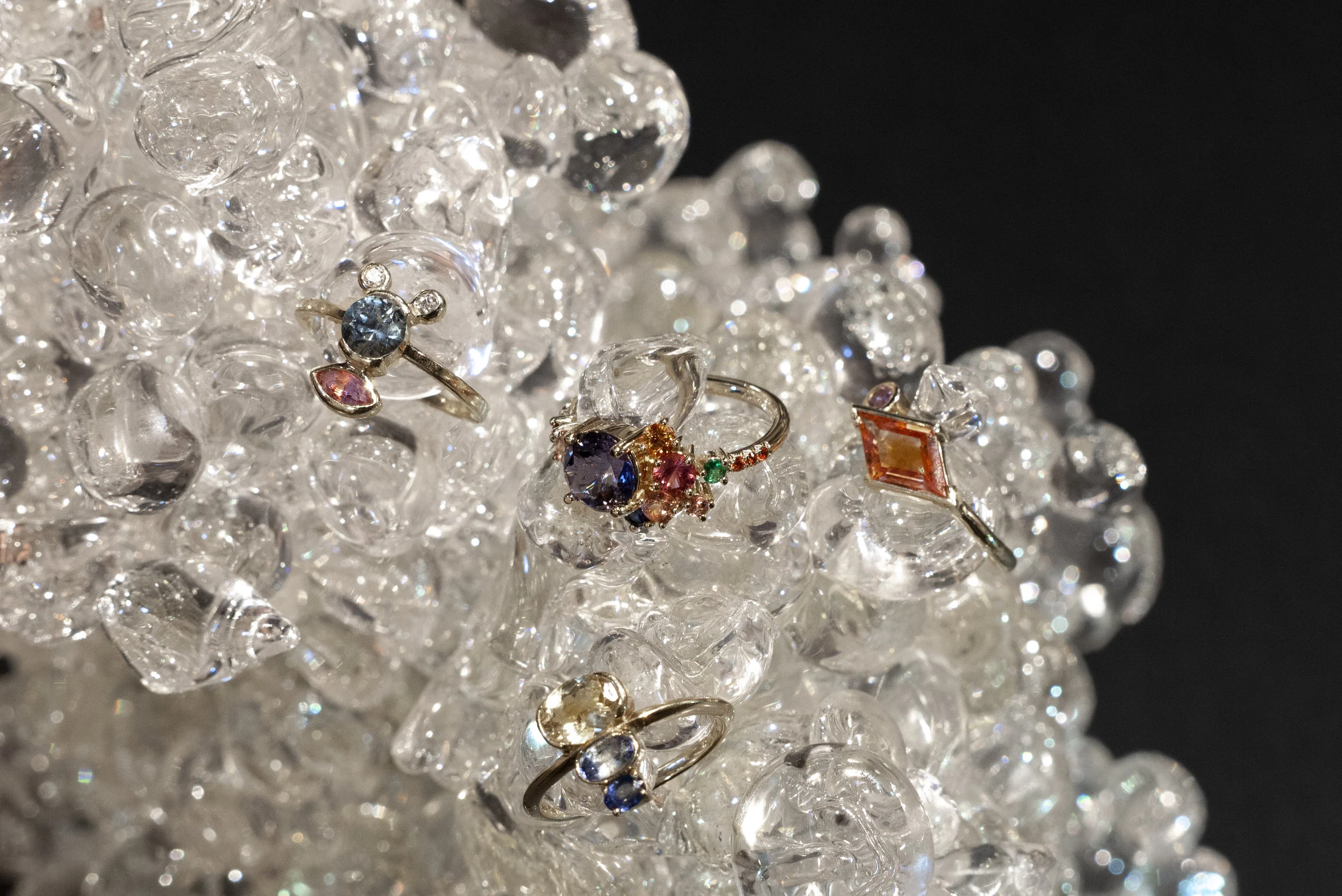 MOCIUN_SELECT_1110021 copy.jpg