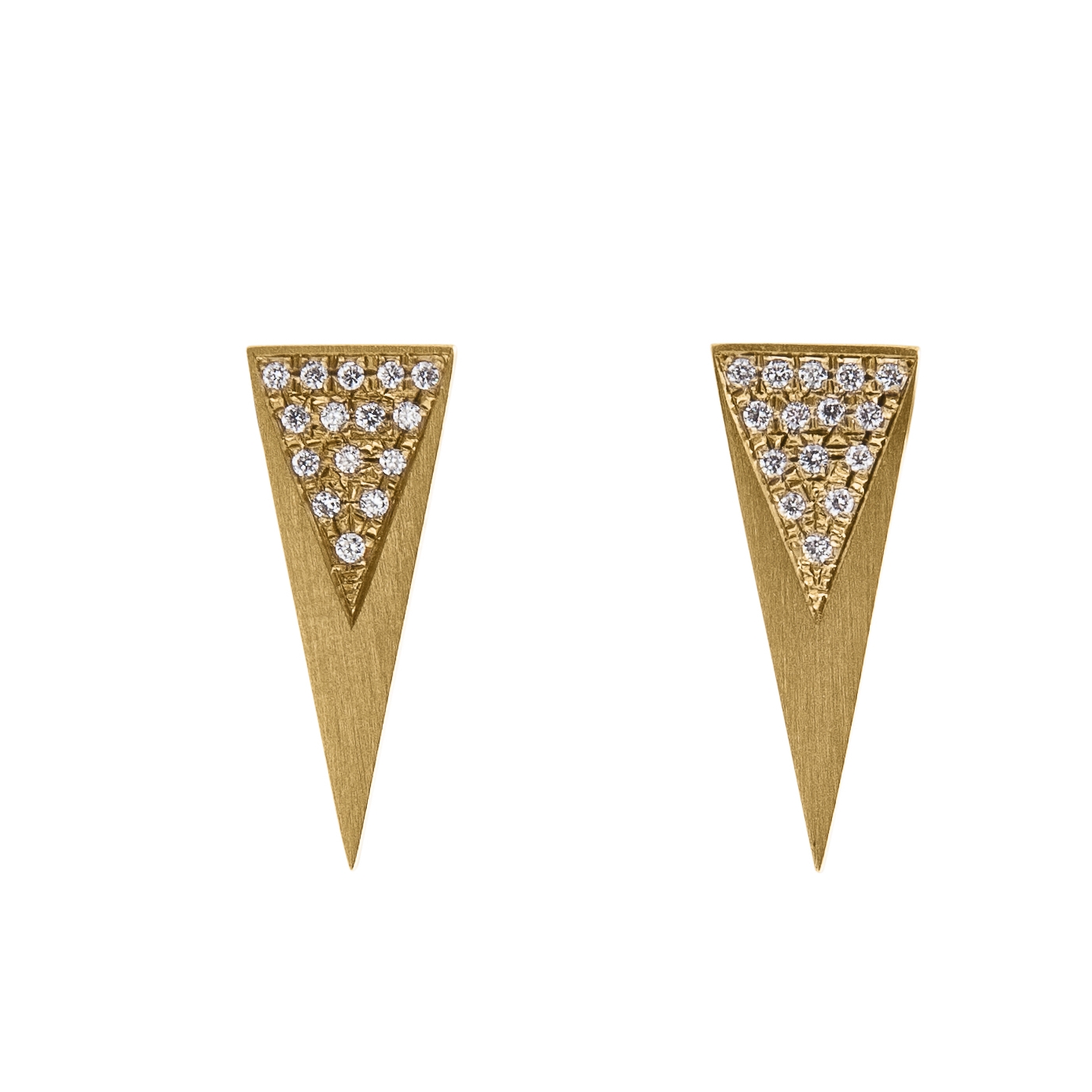 One of the first pieces Halleh designed are these 'Stretch Diamond Studs' 
