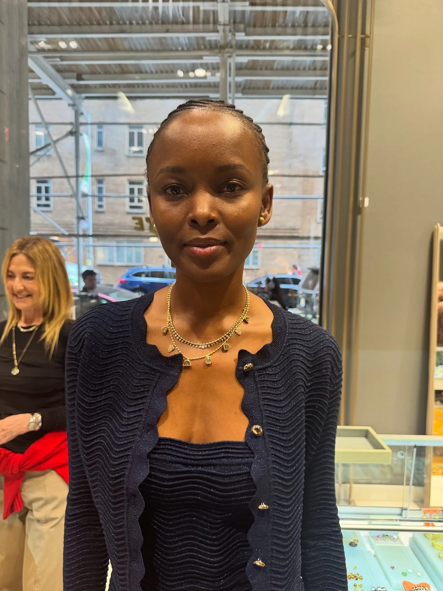 DESERT DIAMONDS x JEWELRY IN THE WILD x JEWELRY THAT GIVES BACK 💙

The most perfect trifecta if I dare say so myself?

Last week, the jewelry industry came together to celebrate the launch of @musexmuse X @diamondsdogood &ldquo;Have a Heart&rdquo; c