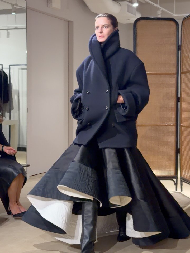 An evening with @josephaltuzarra

Yesterday I was transported into Joseph&rsquo;s world and let&rsquo;s just say&hellip; no notes. Only a very stacked wishlist.

Hearing Joseph walk us through his inspirations was one of the most special fashion mome