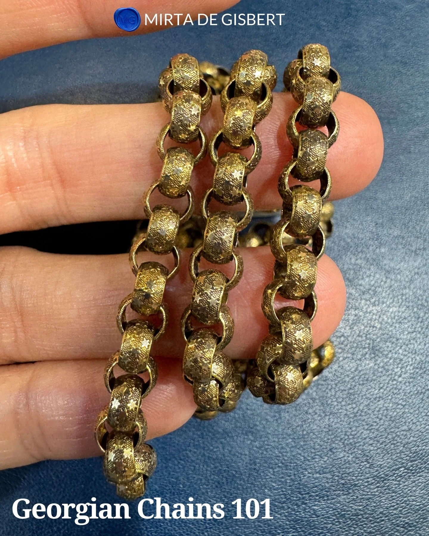 Class is in session: let&rsquo;s talk Georgian chains 💫 

Why? Because I&rsquo;ve had my eye on them for a while. I love their history, they look different from today&rsquo;s chains and quite simply, I think they&rsquo;re beautiful. I&rsquo;m especi