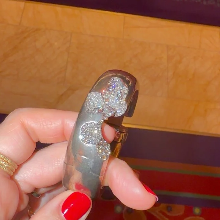 My Couture 2026 Wishlist: the pieces I would love to add to my personal jewelry collection.

1. A silver and diamond bangle by @penmanejewels - but let&rsquo;s be real, I would be delighted with any of their beautiful and sculptural pieces. Between t
