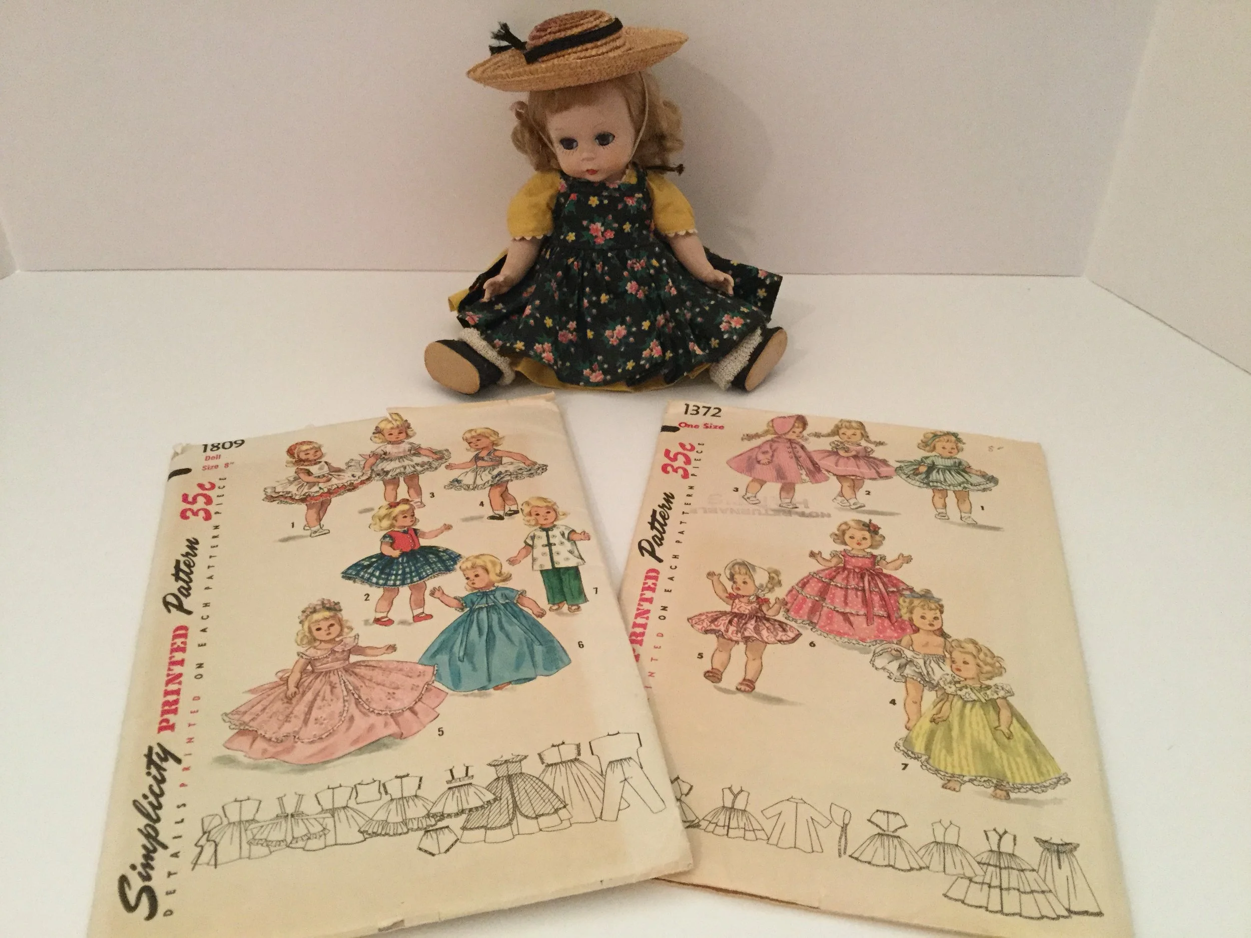 I did not make clothes for Wendy but have collected two vintage uncut patterns ... just in case.