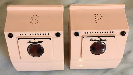 Couldn't resist these pink Westinghouse shakers to give to Laurie ... she loves pink