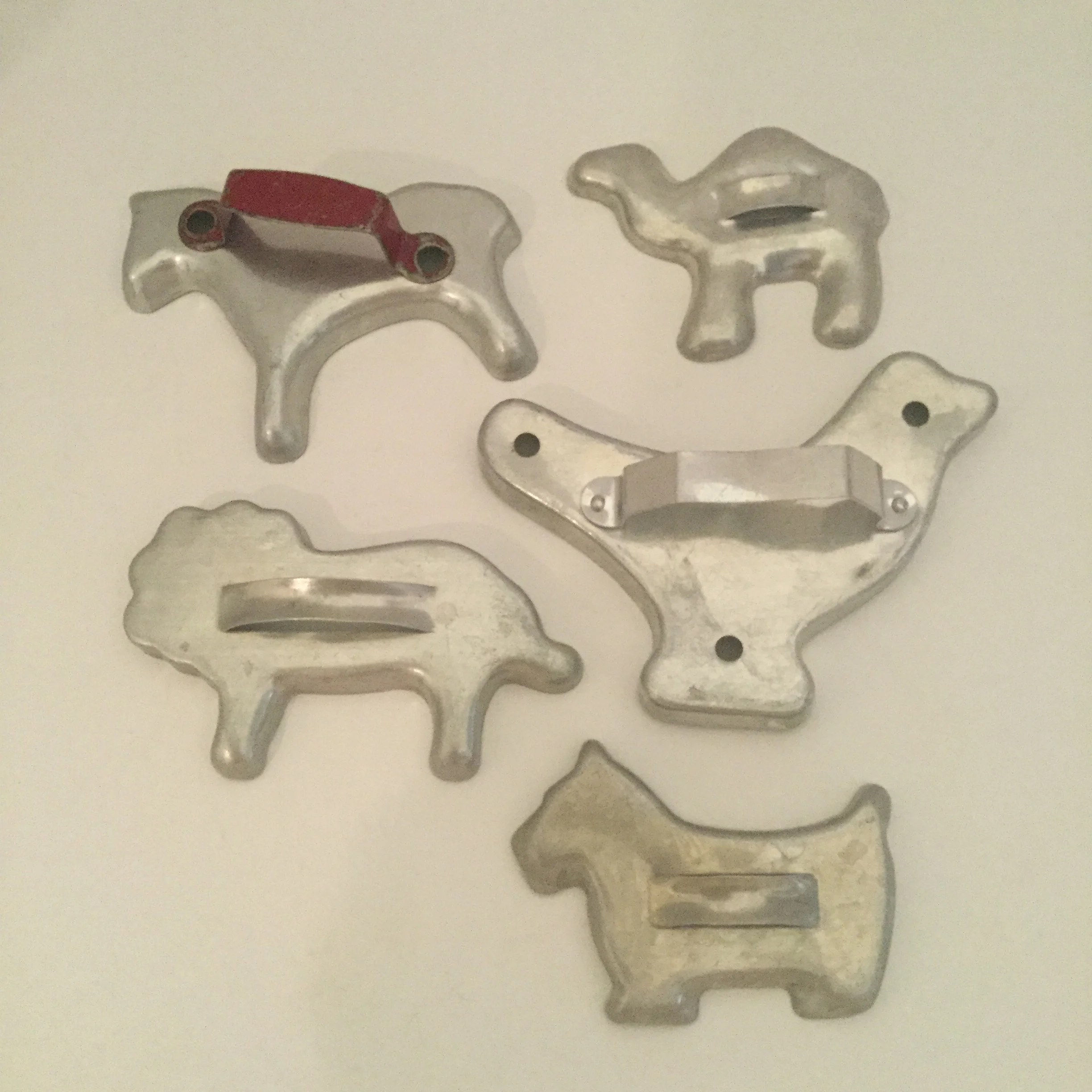 Animal cookie cutters are fun to find. One that I still want is the fish ... it is a big one like the bird ... and maybe the horse cookie cutter too.