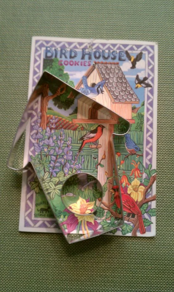 Bird House cookie cutter and recipe card ... Bark and Bradley 1995 Purple Puma collection