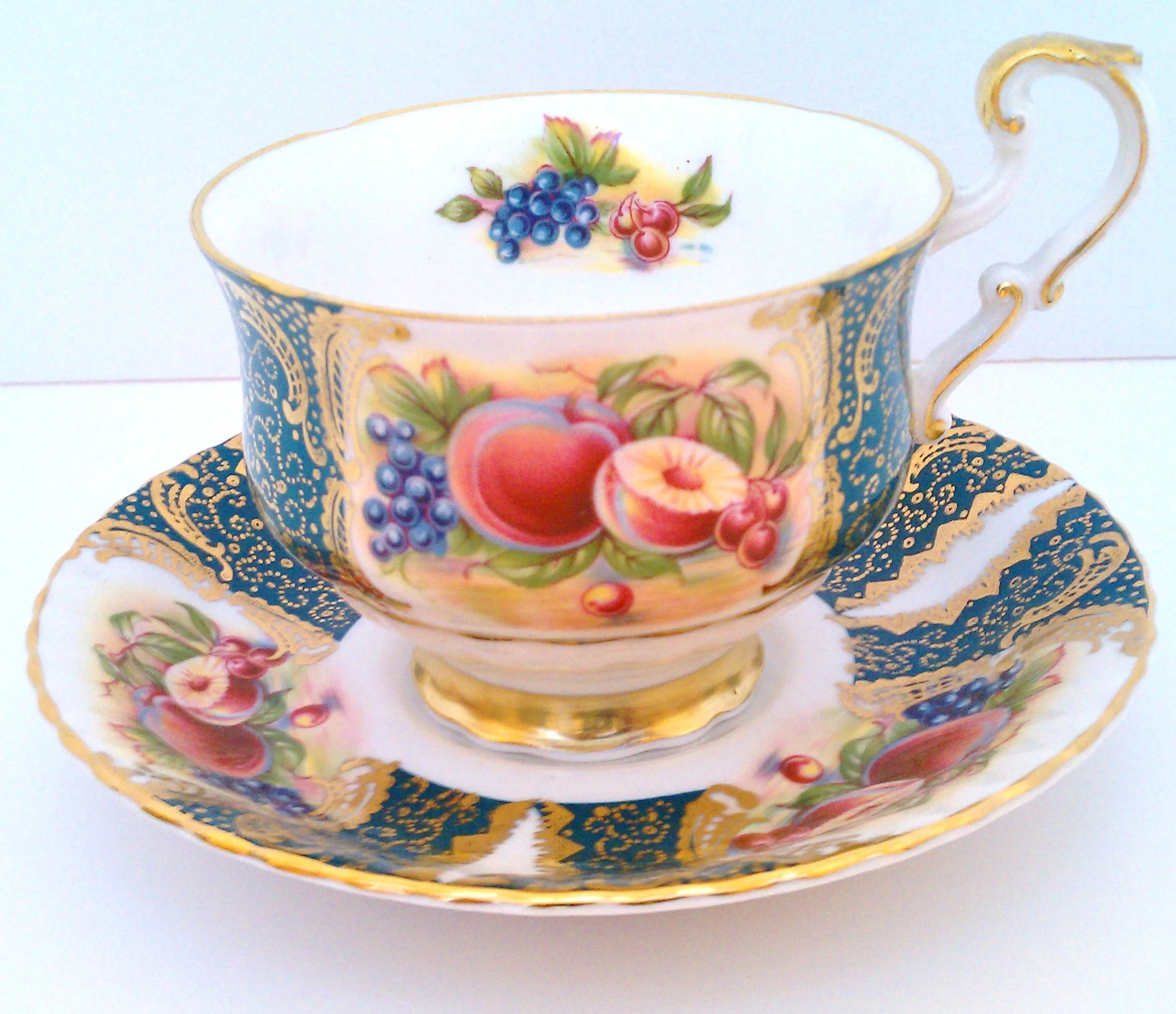 Peaches motif cup and saucer by Paragon China ... made in England