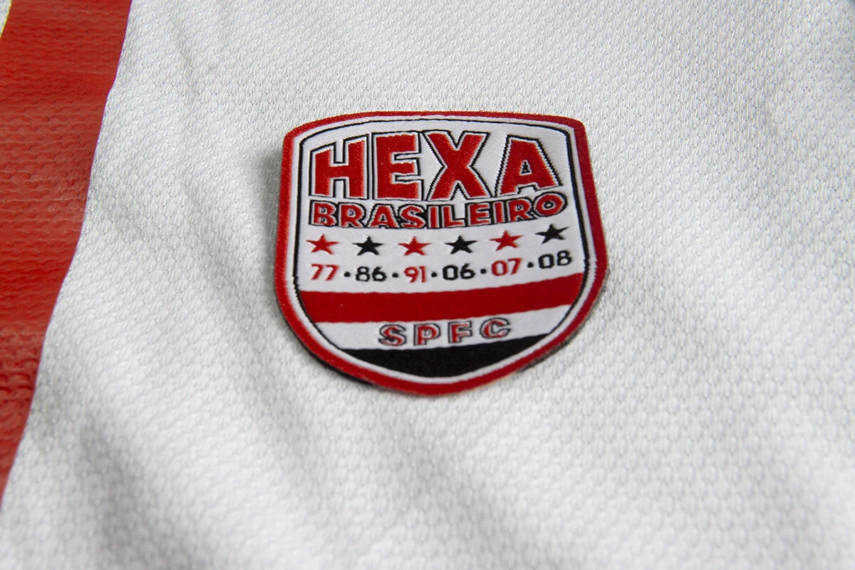 3d43c1b8-ea81-4970-8a52-129d14610b95_rw_1200.jpg