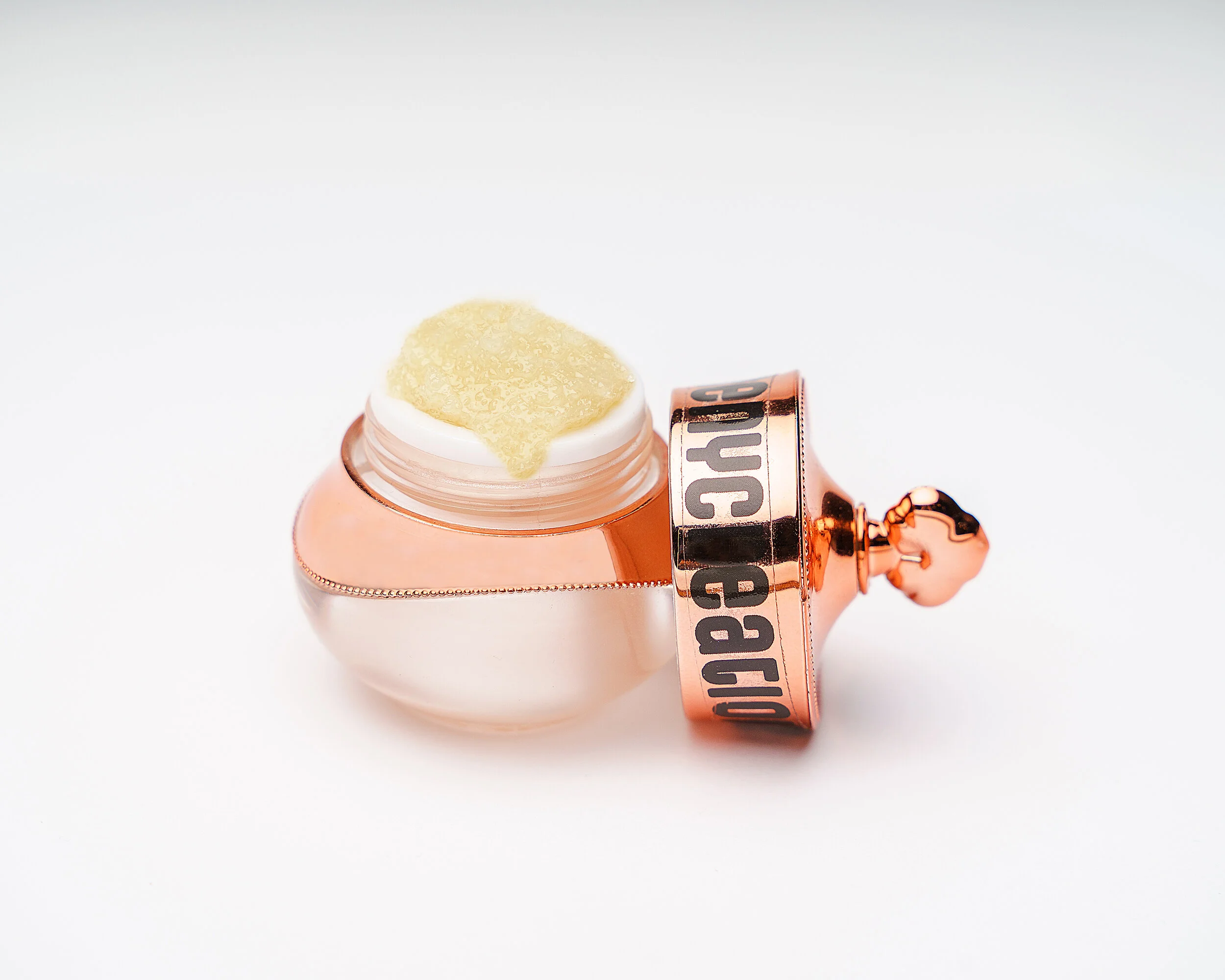 SparrowMooseMedia_EmenyCreations_Products_WhiteBackground_Lipscrub.jpg