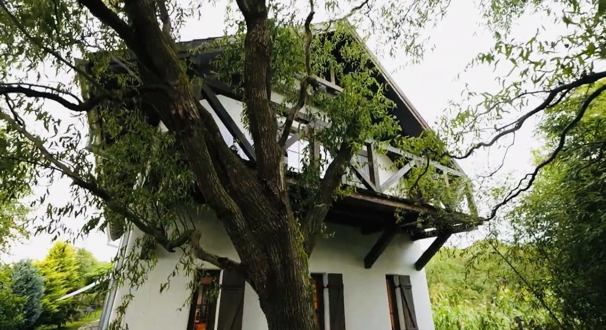 Casa Barolo-front view