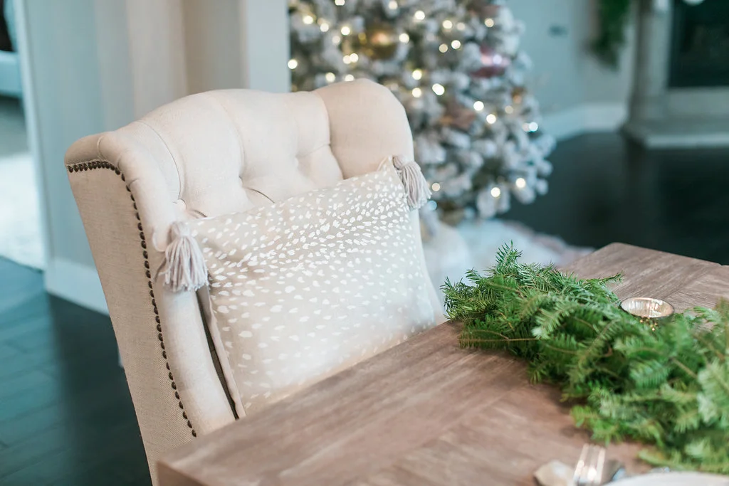 A Neutral Chic Christmas — Alyse Warren