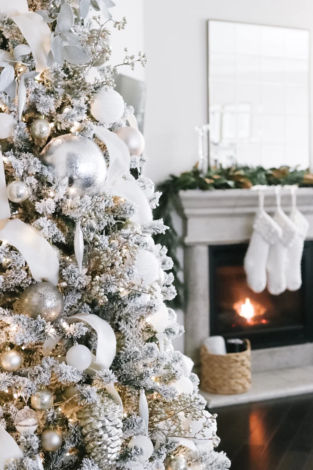 silver and gold christmas alyse warren