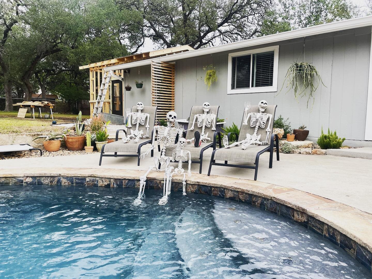 A busy spooky season calls for a spa day for the whole crew. Good work Jeff and Jeff and Jeff and Jeff and Jeff. 

&ldquo;Water isn&rsquo;t cold when you don&rsquo;t have skin&rdquo; - Jeff 

#newbraunfels #remodeling #spaday #mynameisjeff #jeffthesk