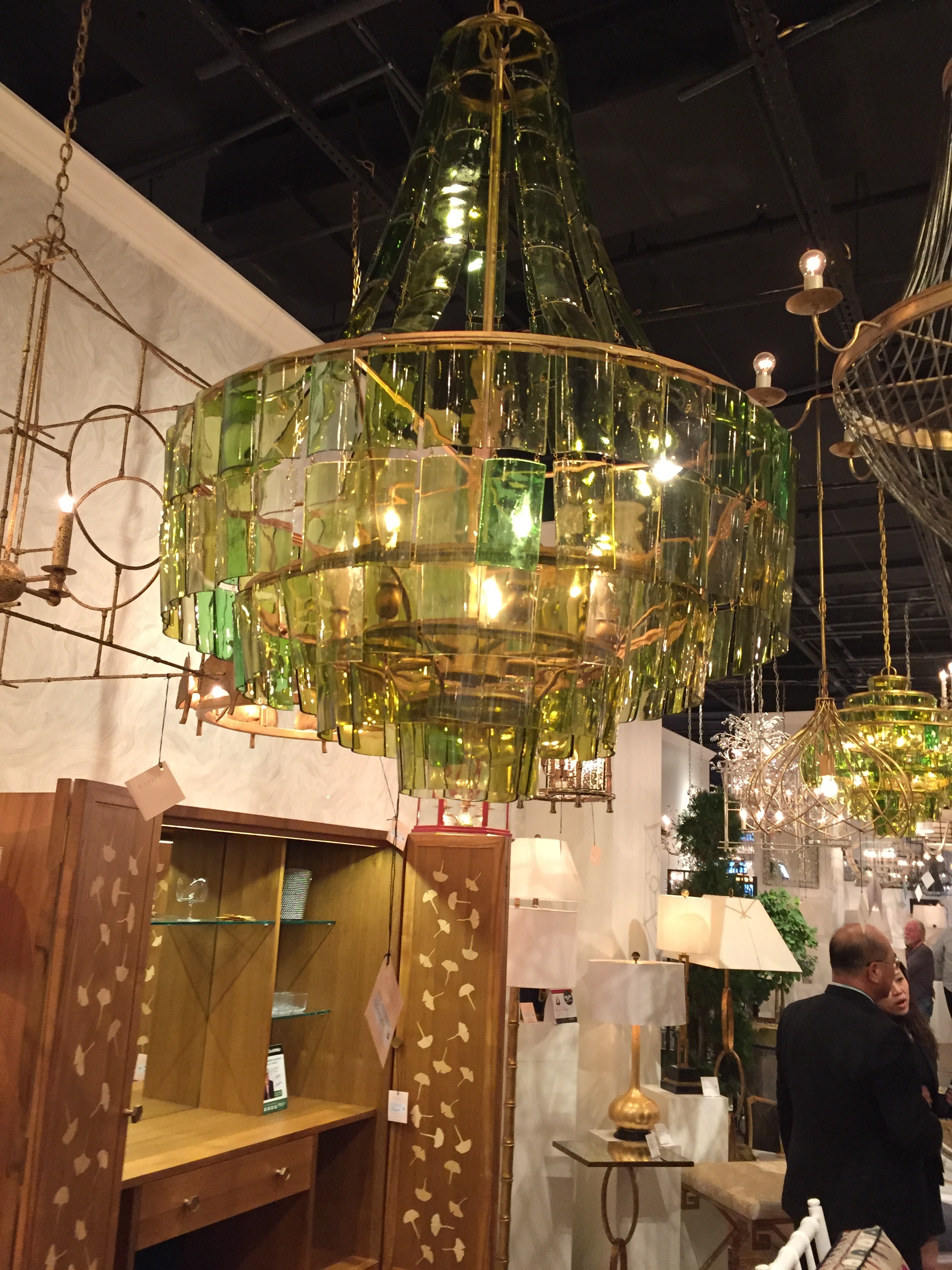 Lighting Love At Currey And Co The Design Insider