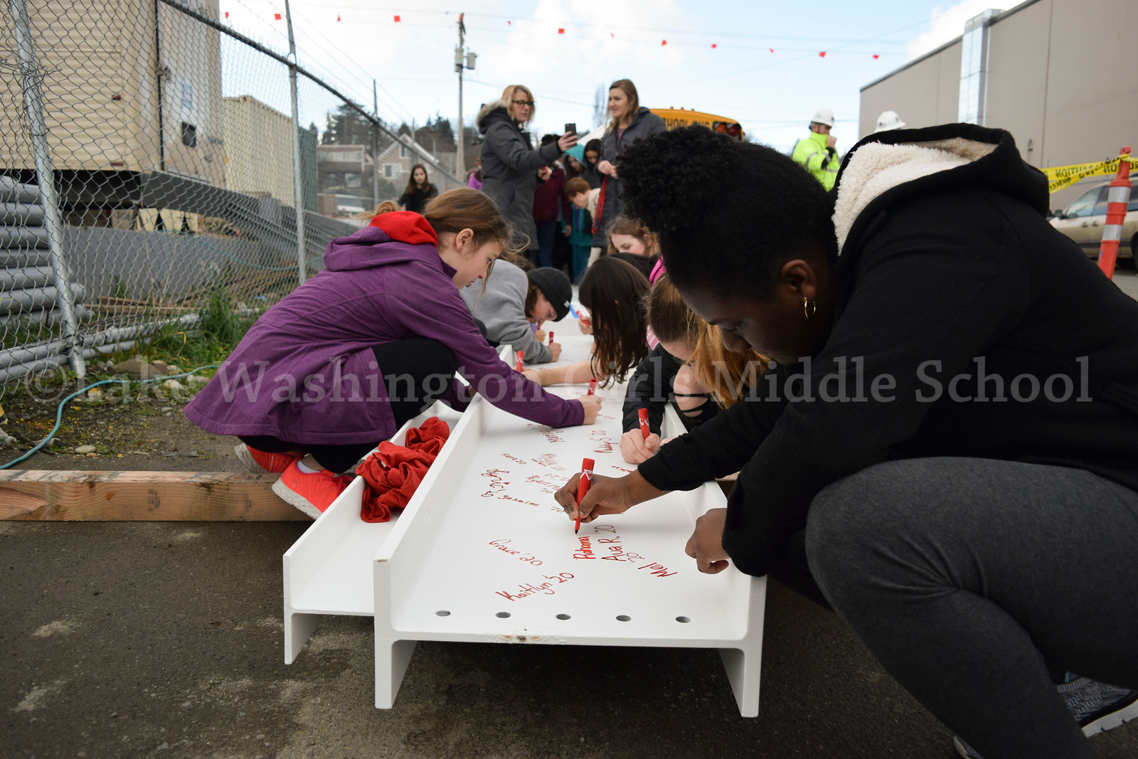 1819_Beam_Signing_18.jpg