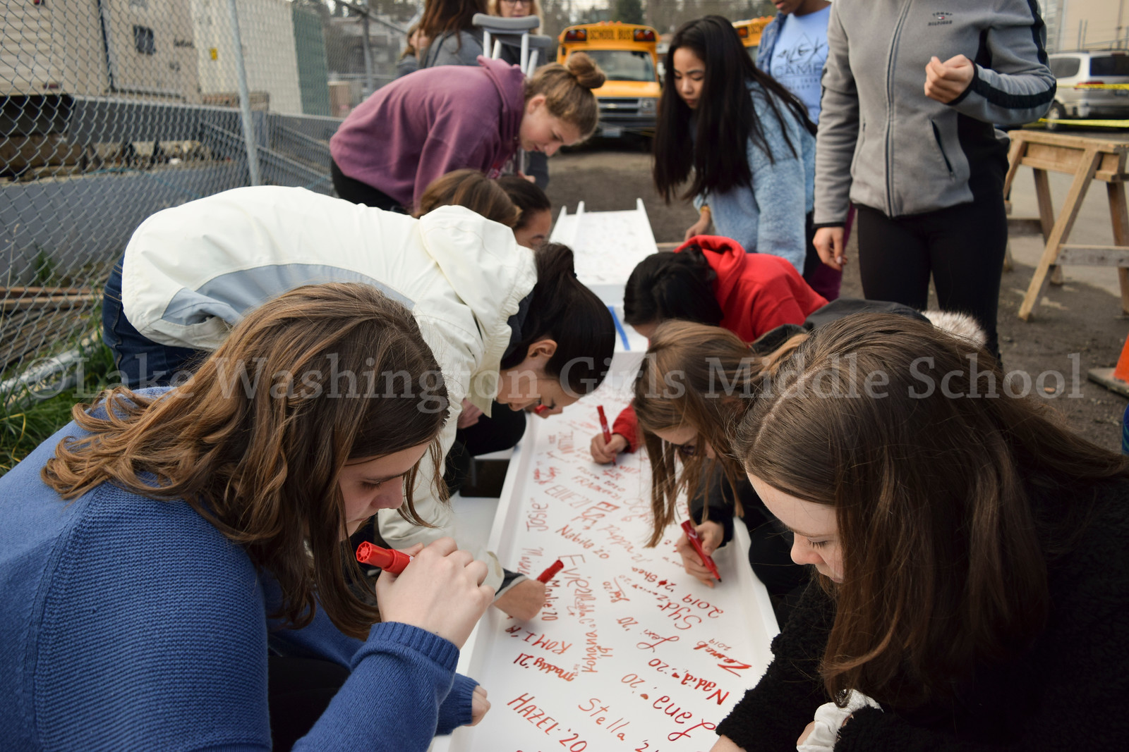 1819_Beam_Signing_41.jpg