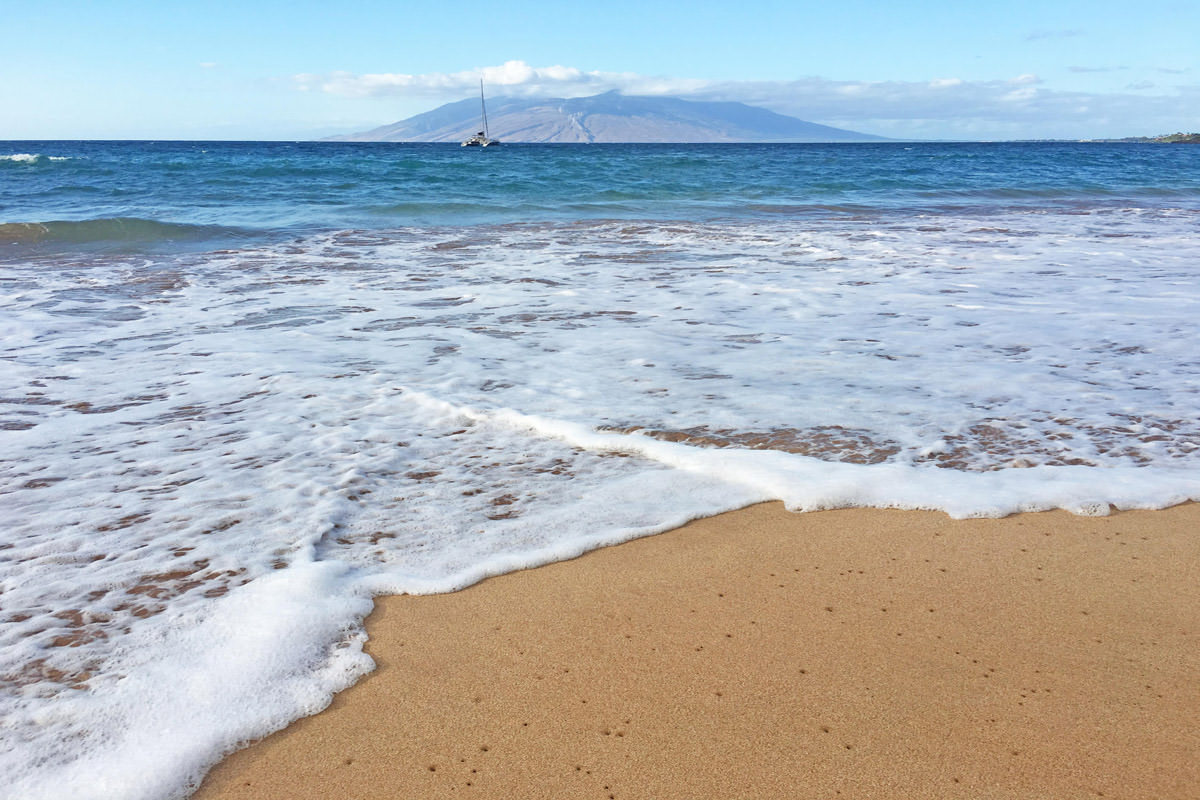 10 Best Beaches On Maui Maui has more miles of swimmable beaches than any other island in Hawaii. From the jet-black sands of Wai‘anapanapa to the sugary sands of Ka‘anapali… read more