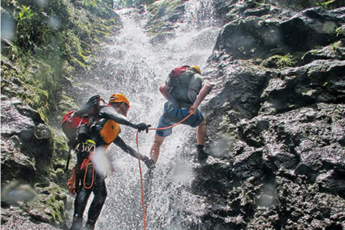 Rappel Maui Dave Black has my life in his hands, and he’s promised he won’t let me fall. I press my feet against the slippery cliff as cool water splashes my face before roaring towards the pool below… read more