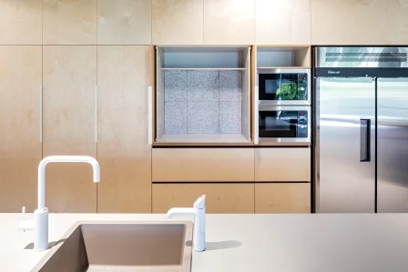 Kitchen - Photo1.jpg