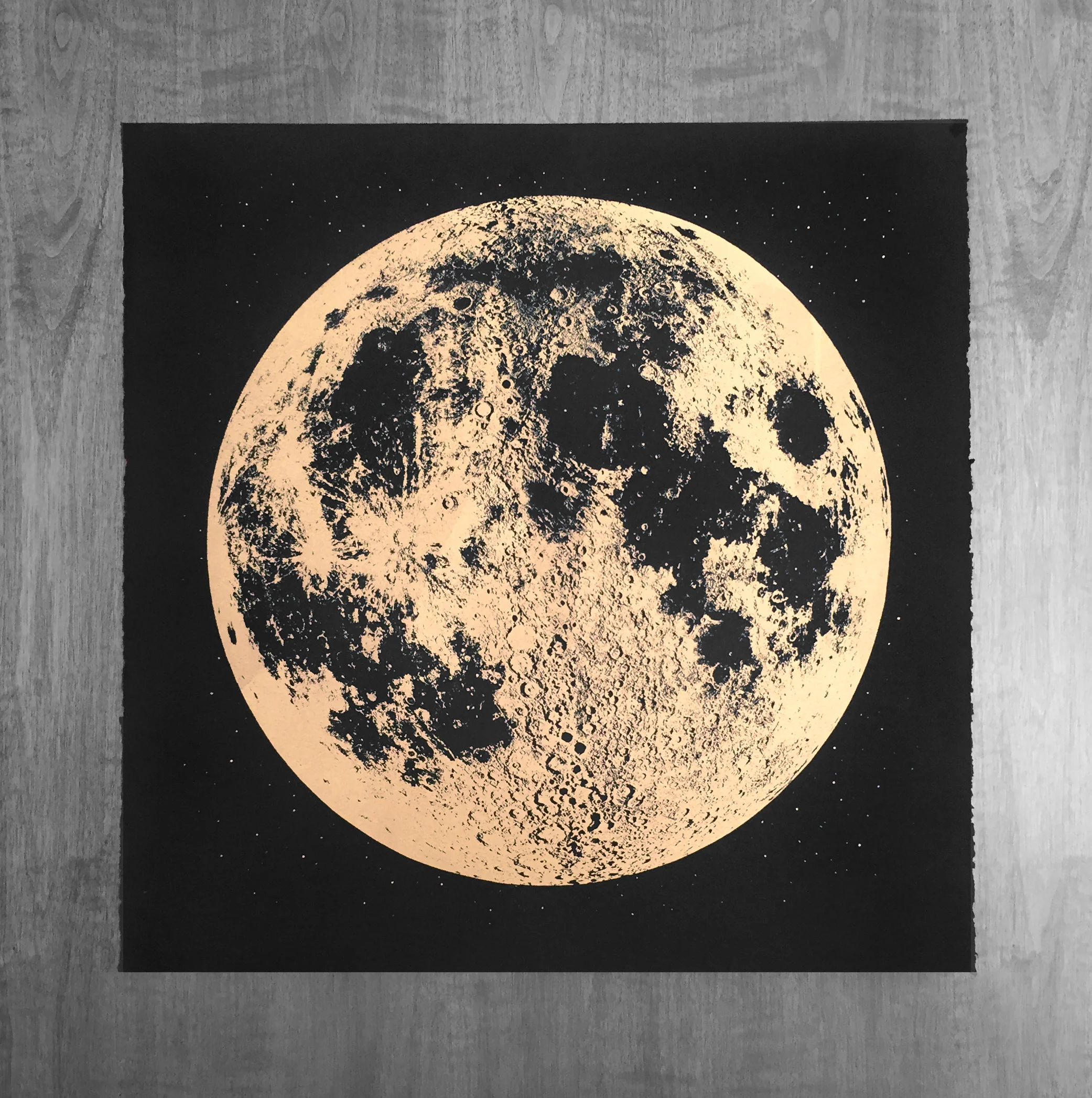 pale-gold-moont.jpg
