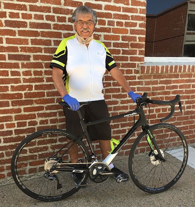 Armando with his new @cervelocycles C3 pro build!  Built with @rideshimano Ultegra Di2, Easton EA70 wheels, and a @fizikofficial cockpit.  That smile makes us smile all day!  #cervelo #cerveloc3 #shimanodi2