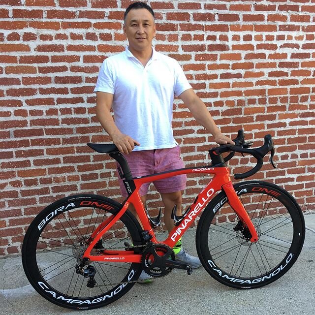 @pinarello_official Dogma F12 disc frameset!! Built with @campagnolosrl Super Record EPS groupset, @campagnolona Bora One DB Bright wheelset, and @pinarello_us integrated bar / stem.  Our new friend Tal was such a pleasure to work with, thank you!!! 