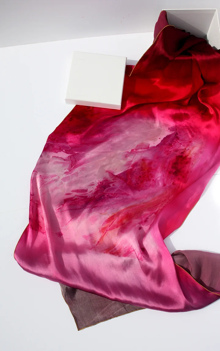 pink and red vert-web.jpg