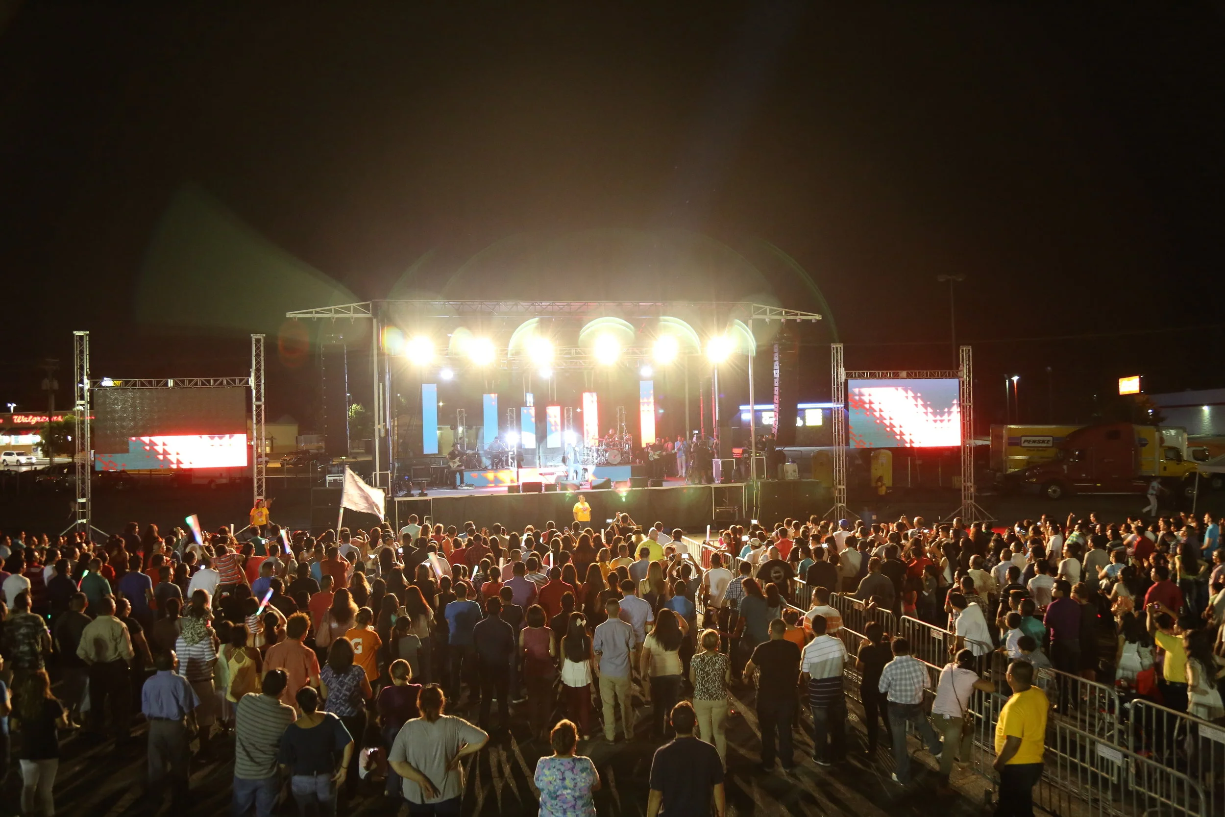 150802 Outdoor sound, lighting and VJ.JPG