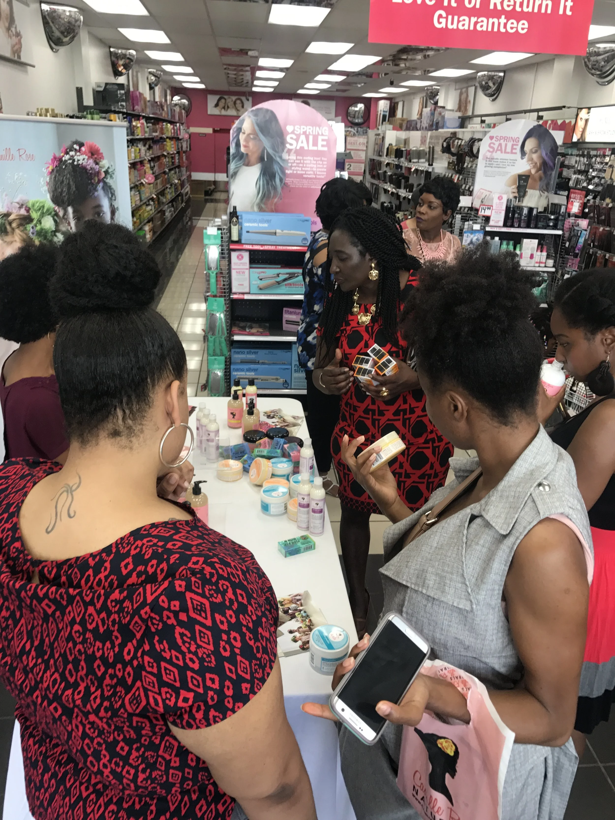 Camille_Rose_Naturals_Dayna_Bolden_Mothers_day_tour_2017_15.jpg