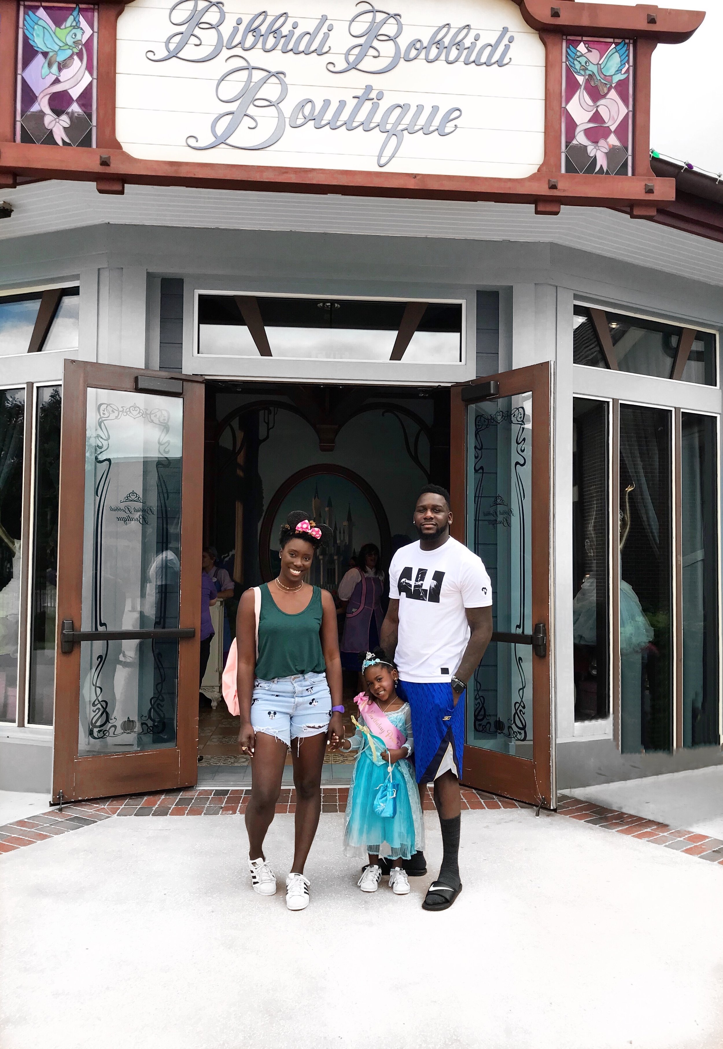 Bibbity Bobbity Boutique Disney 4.jpg