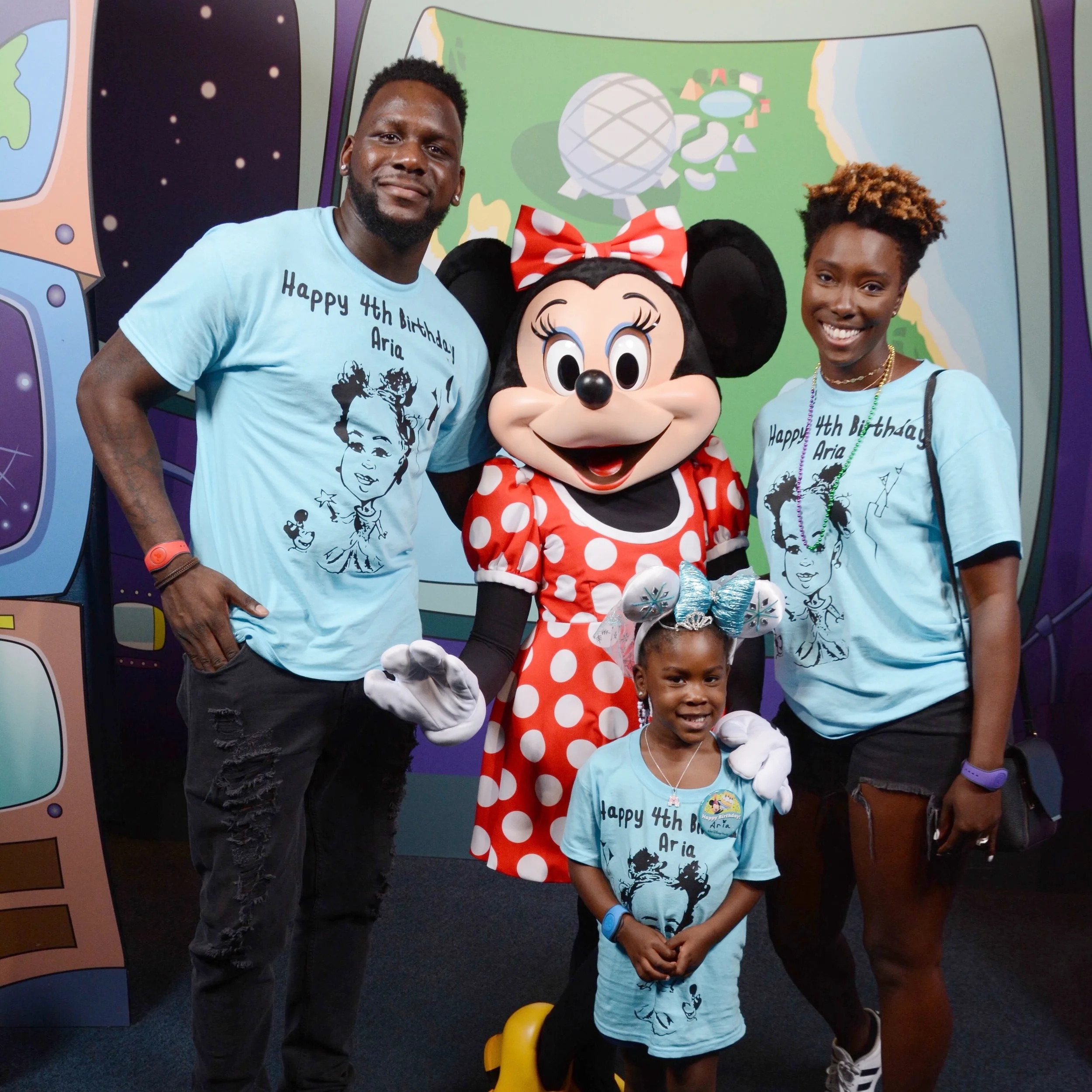 Meet Minnie Family.jpg