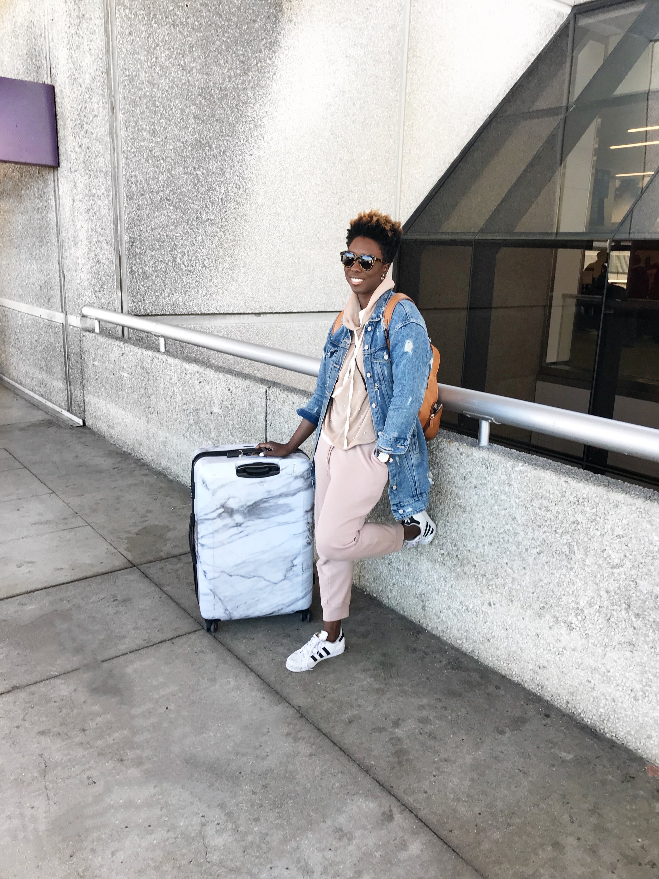 TOP 10 GIFTS IDEAS TO GET YOUR JET SETTING FRIEND