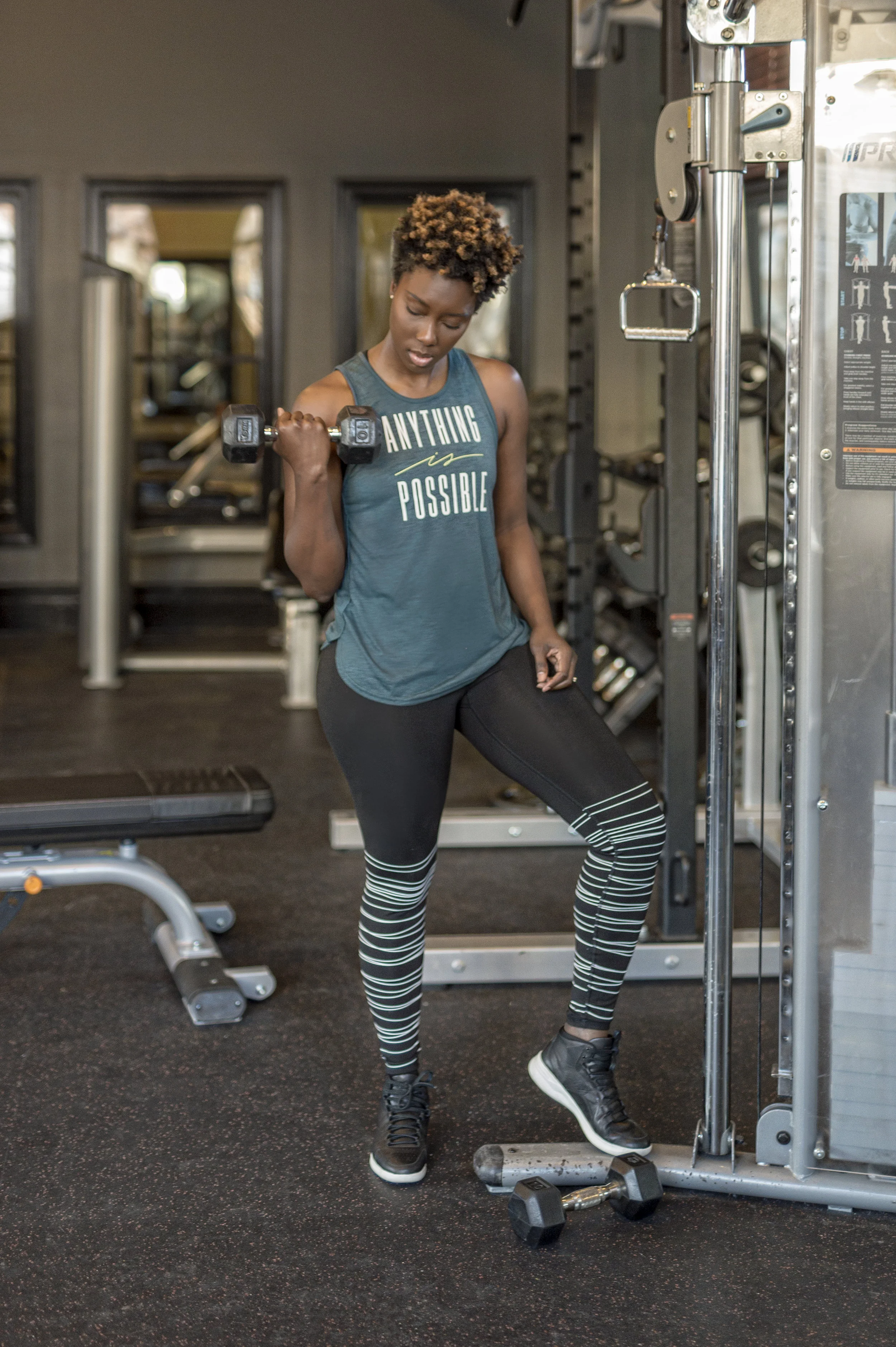 OLD-NAVY-FITNESS-CLOTHES-DAYNA-BOLDEN-fitness-blogger-9.jpg