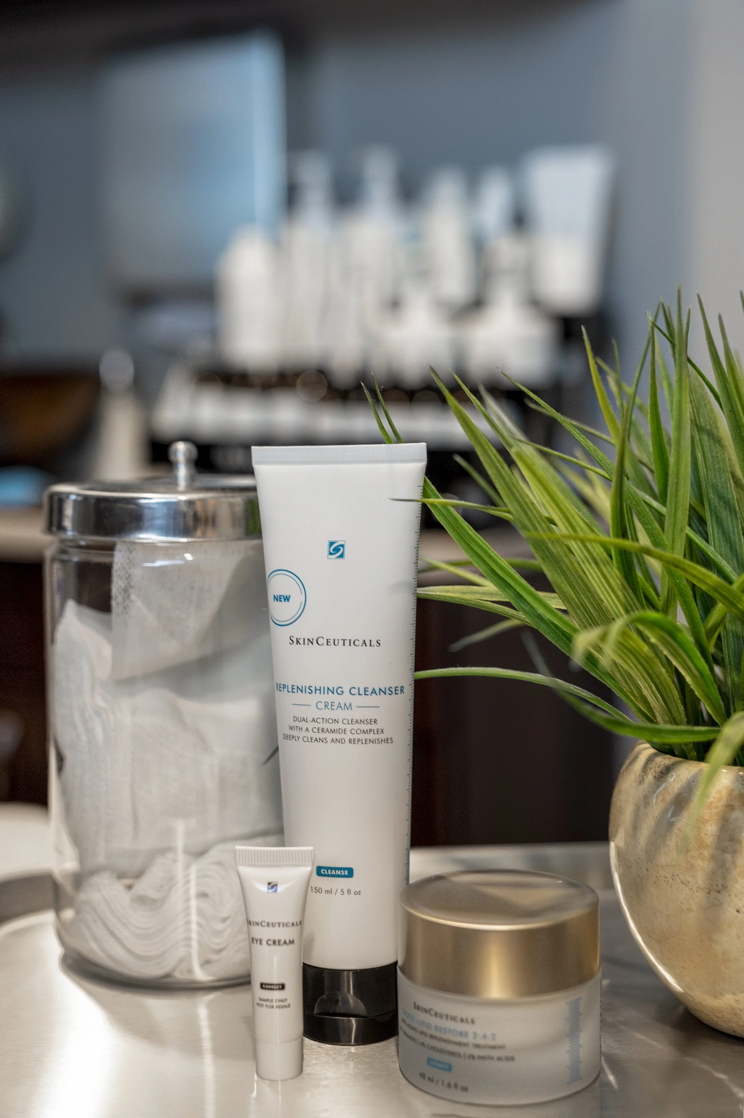 SkinCeuticals-facial-dayna-bolden-10.jpg