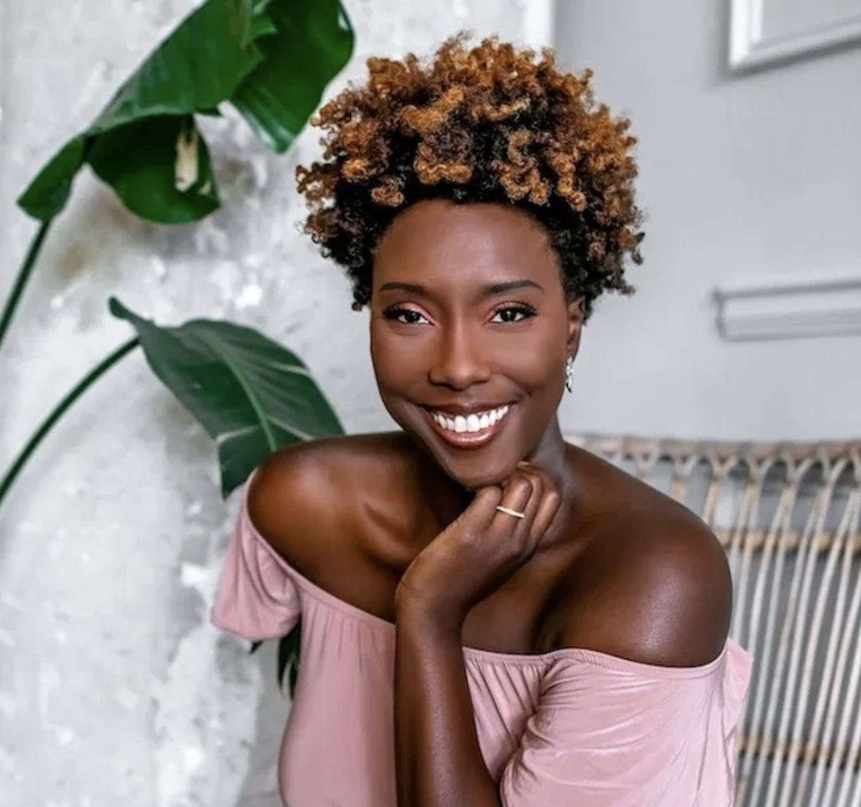HYPE HAIR: This Is How Beauty Entrepreneur Dayna Bolden Embraces Her Natural Kinks 