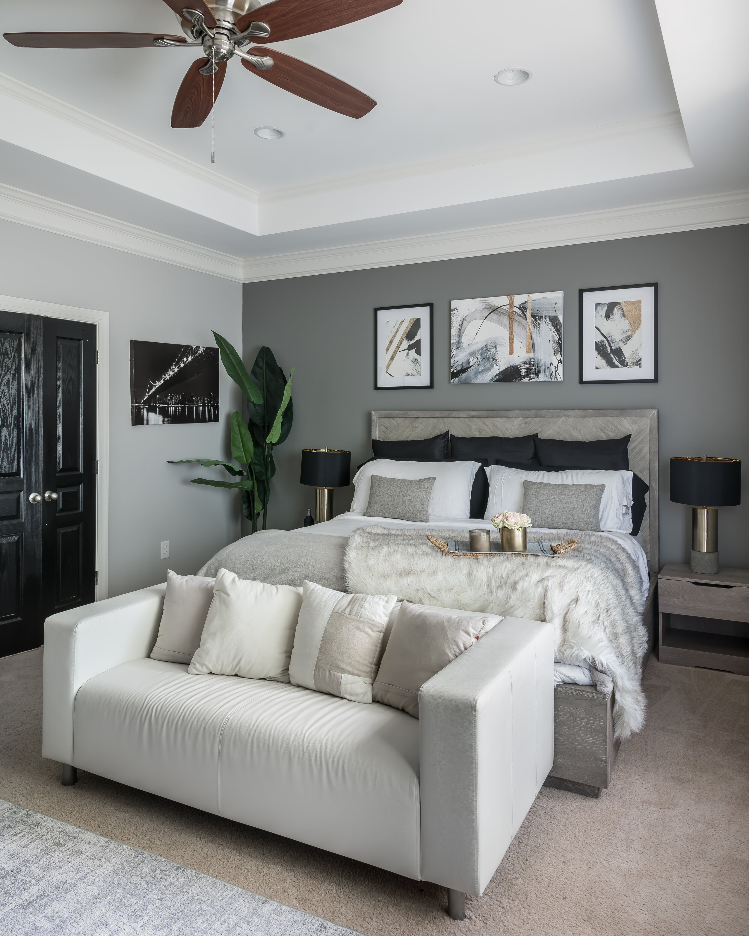 Louis Vuitton Bedroom Design [Video]  Bedroom themes, Bedroom decor, Room  decor bedroom