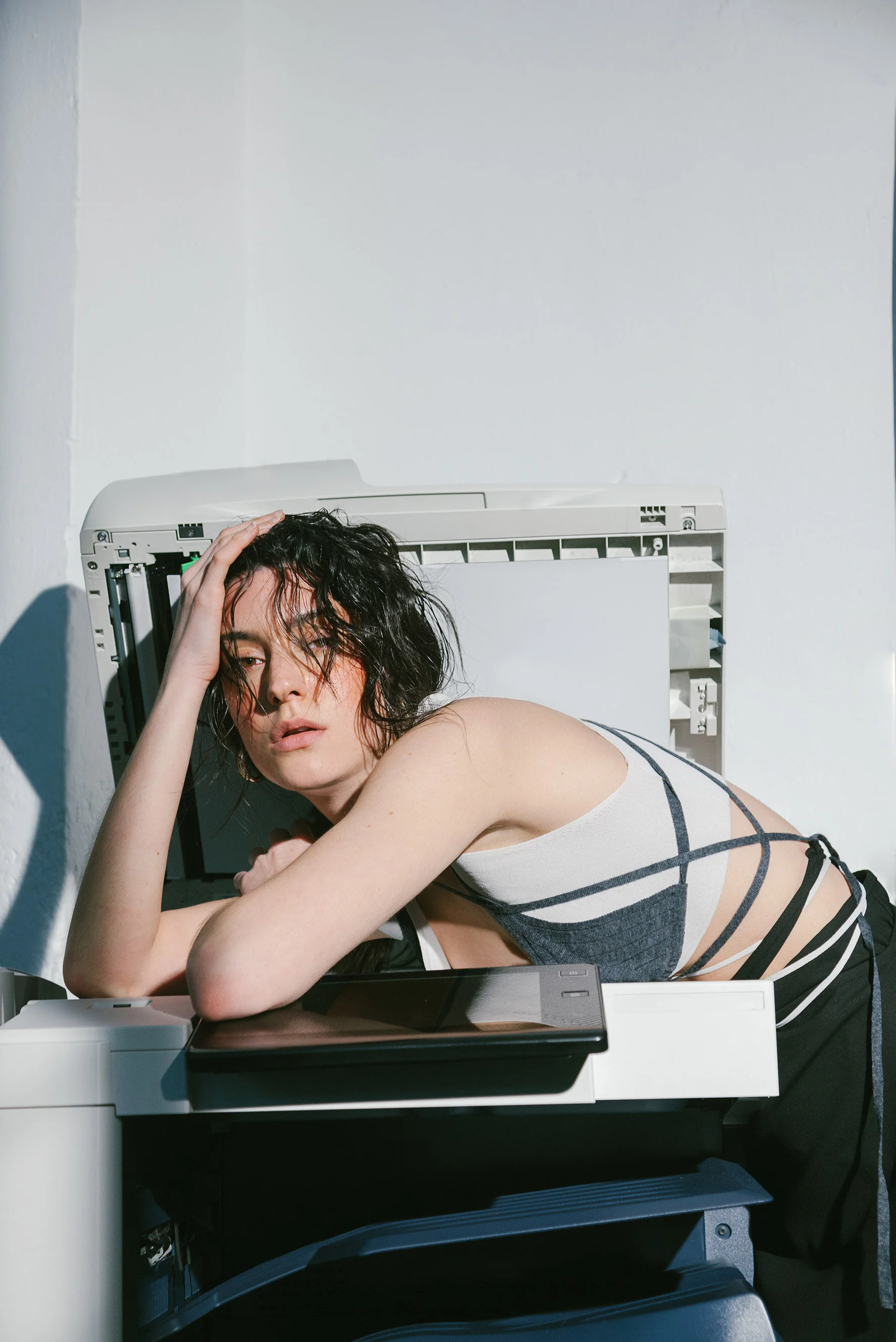 4_Victoria_Acosta_ADDICTIVE_OFFICE_643.jpg