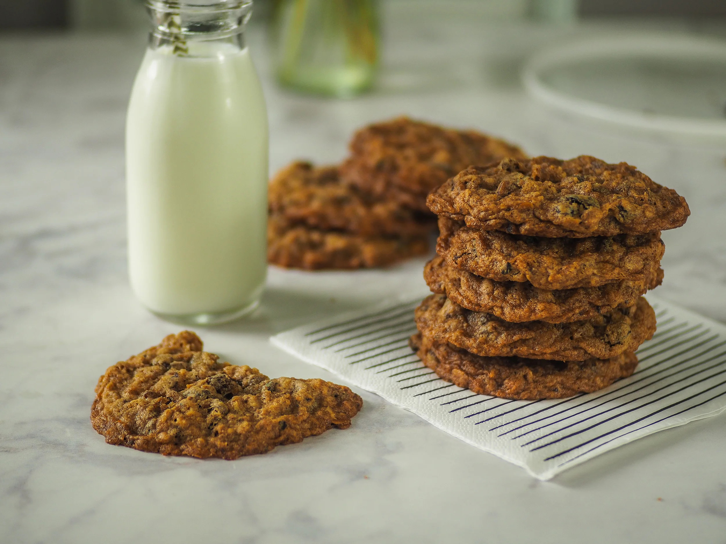 Oatmeal Raisin Cookies