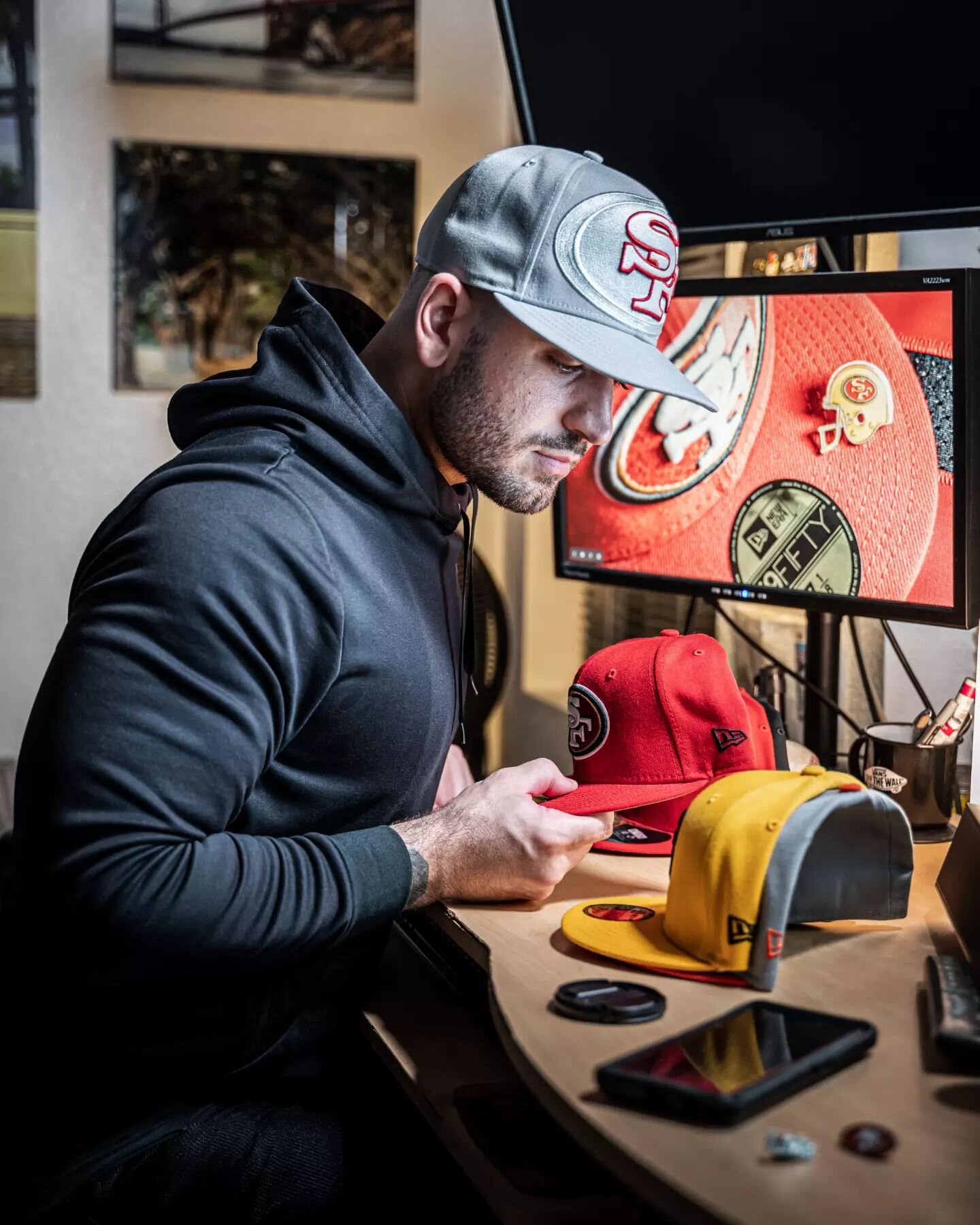 It's the middle of summer, but we're preseason ready with a fresh @lids exclusive drop of the @nfl Logo Elements 4.0 Collection from @neweracap!

📸: Z6 II + NIKKOR Z 28-75mm f/2.8 from @nikonusa.

#NewEraCap #FitForGlory #LidsLoyal #HomeOfTheFitted 