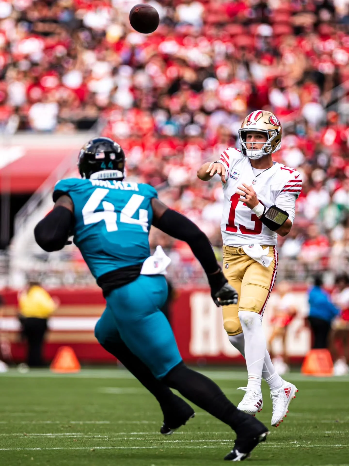 A collection of moments from Week 4 at @levisstadium.