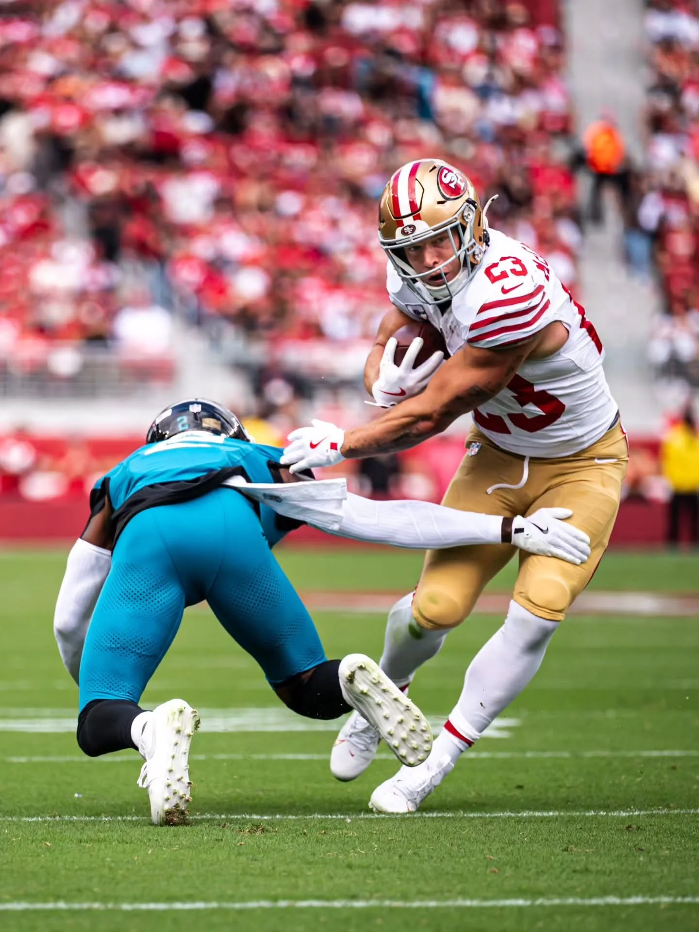 As Super Bowl week winds down, sending a huge congratulations to @christianmccaffrey for winning the 2025 @nfl Salute to Service Award and Comeback Player of The Year.

A legendary season, so well deserved, and a privilege to photograph.